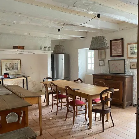 Choubello Classe 4 Etoiles بيت للعطل